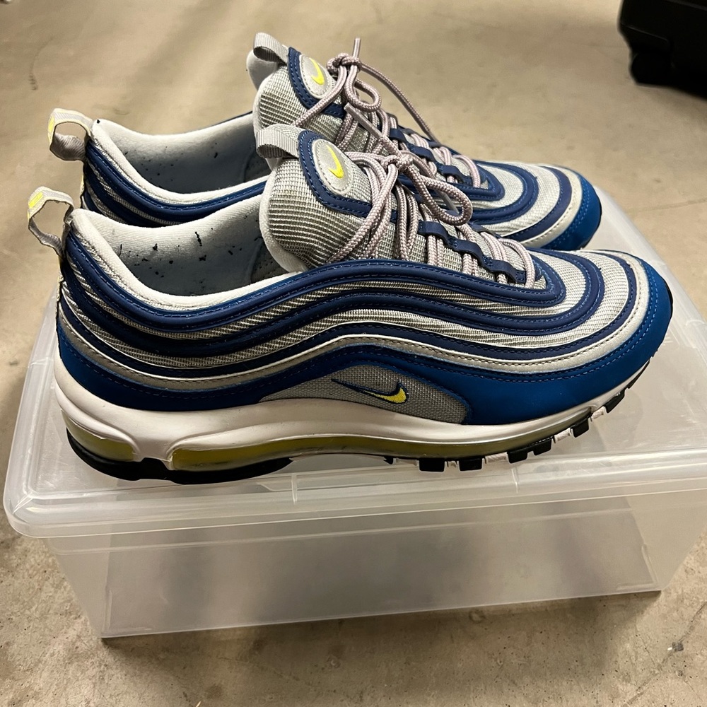 Nike Air Max 97
OG Royal Neon